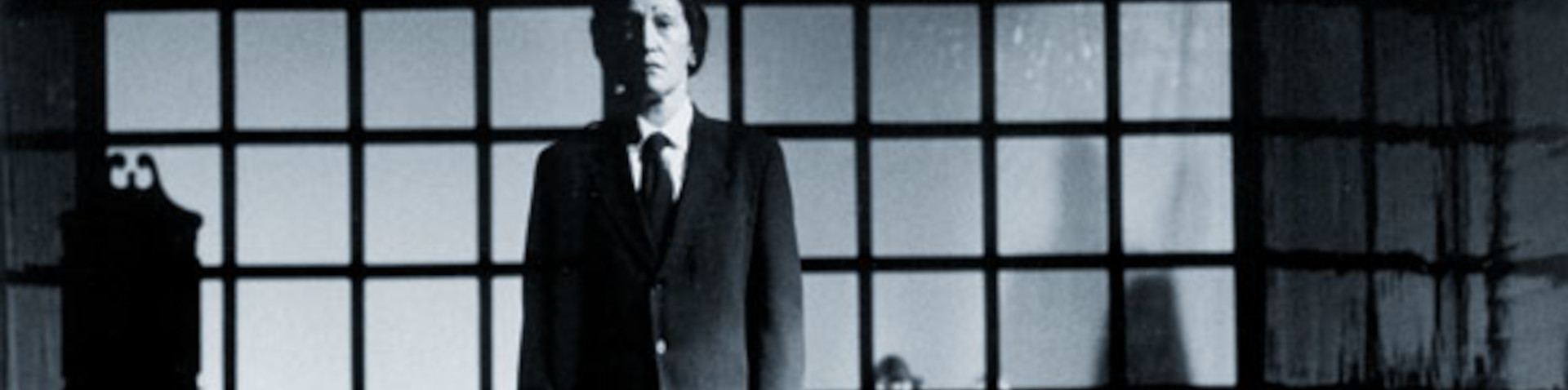 Banner Eu estaba na casa e agardaba que a chuvia viñese