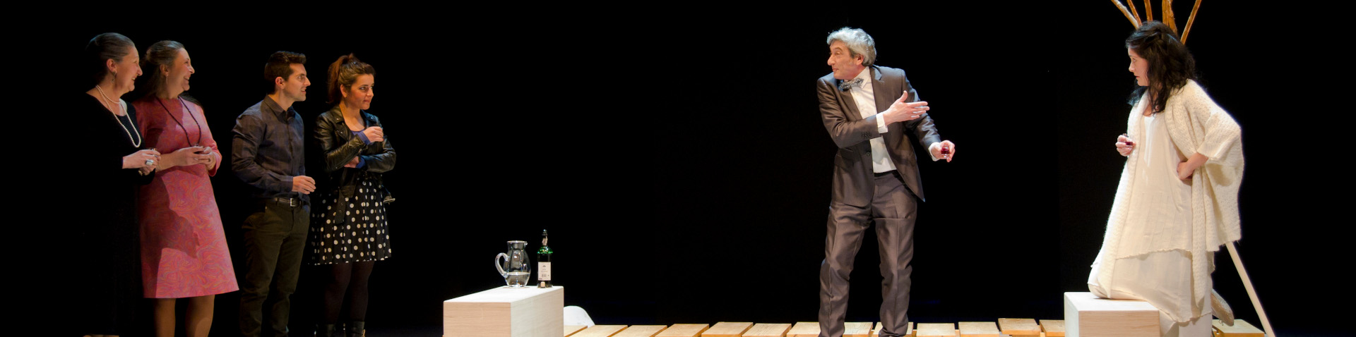 Banner Xardín suspenso